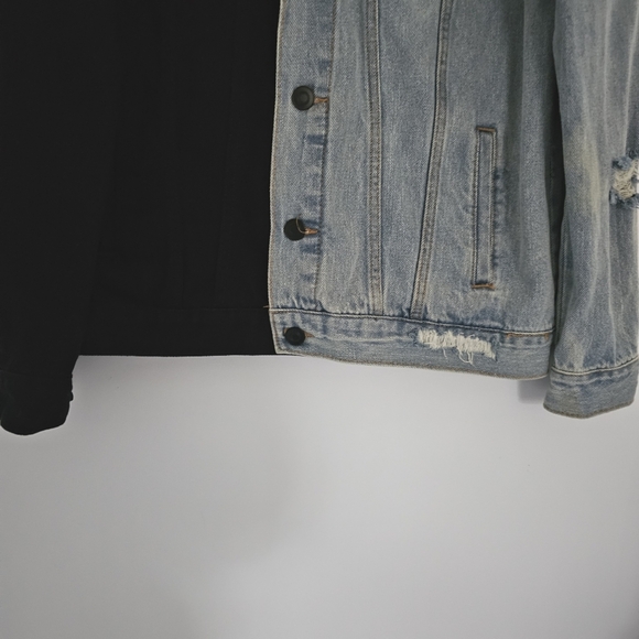 Rue 21 Unisex Small Destressed Color Block Black & Blue 100% Cotton Demin Jacket - Picture 10 of 13